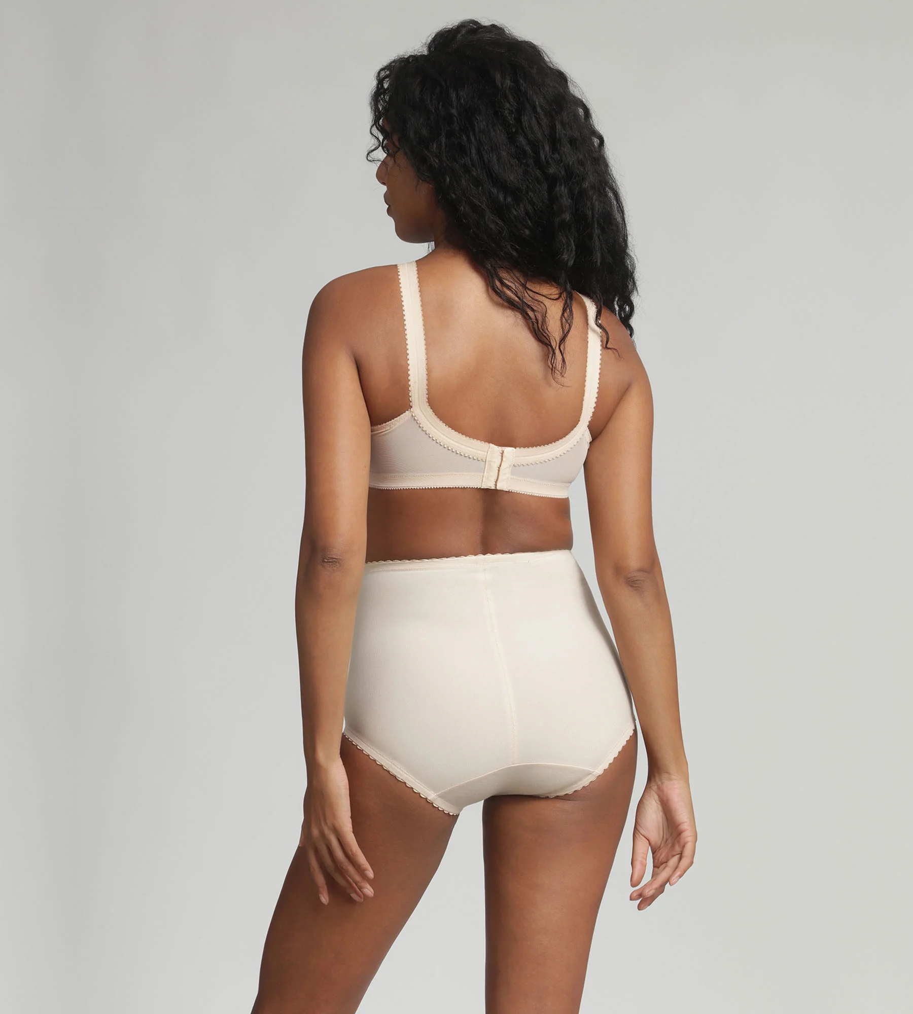 Soutien-gorge sans armatures beige Cœur Croisé 556 - Image 4